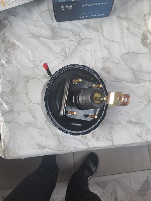 Продаются тормозной вакуум