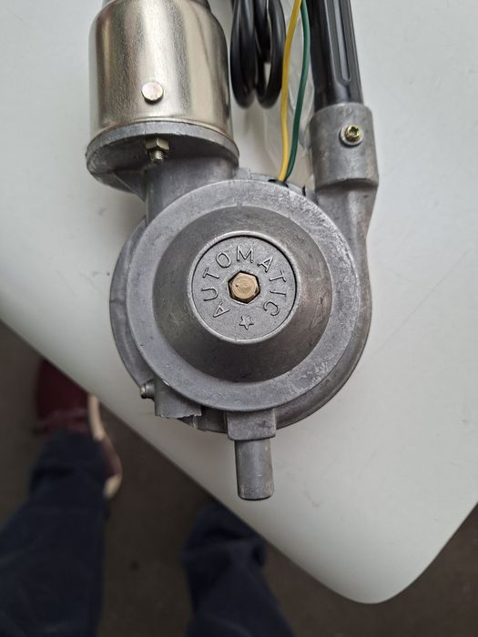 Vind atenta electrica auto