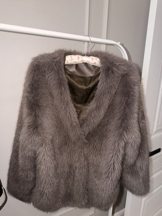 Продаю все куртки