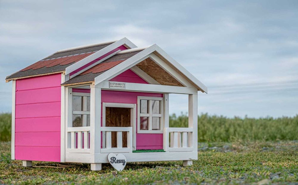 Cuști izolate,încălzite,complet personalizate pentru prietenul blanos