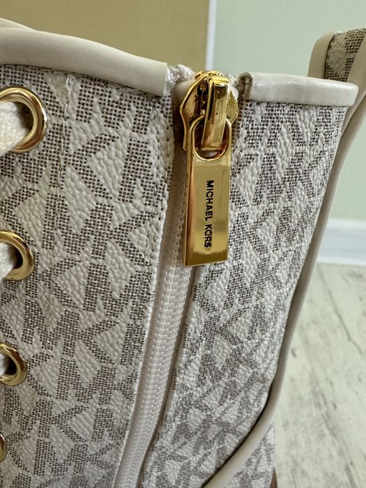 Боти Michael Kors