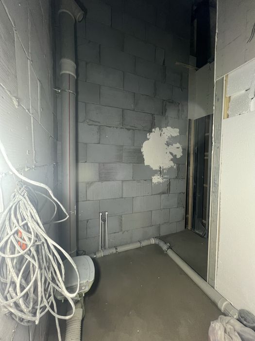 Шайхонтохур тум Белтепа  4-хона 7-этаж 7 этажлик дом 94 квадр Ўзимники