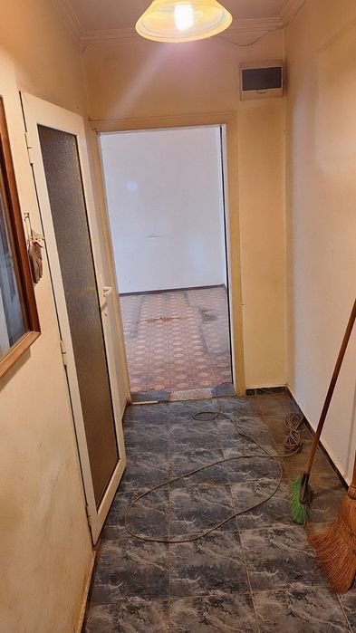 Продава се Едностаен апартамент в Бургас, Славейков - 41 кв.м за 1781 €/кв.м - Снимка #6