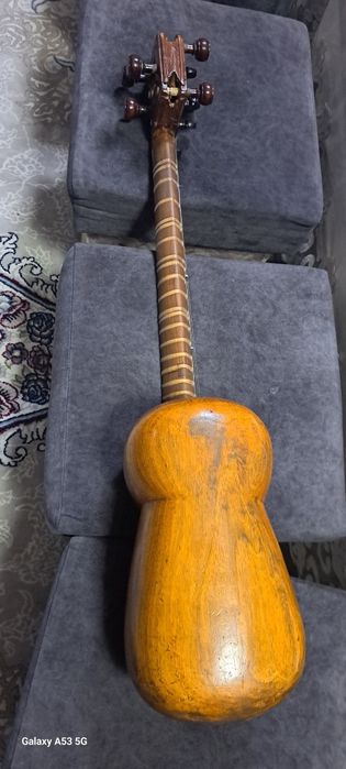 Holati a'lo.katta sozandalar chalgan