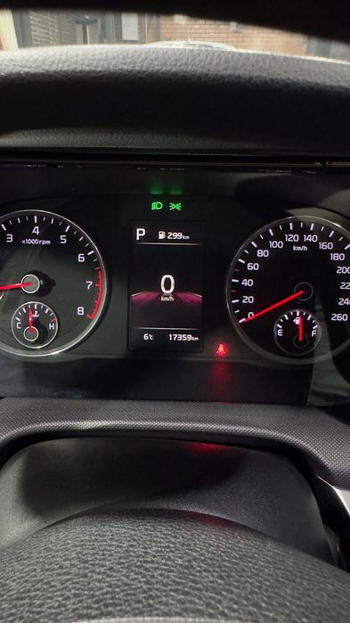 Kia K5 комплектация Comfort 2021 года