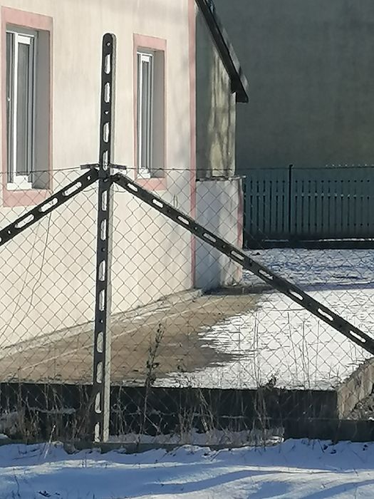 Vând spalieri pentru livezi, gard