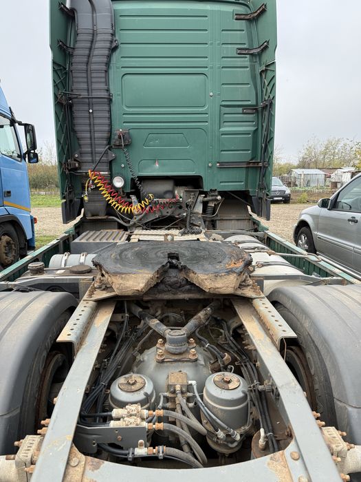 VOLVO FH12 cu kit de basculare HYVA