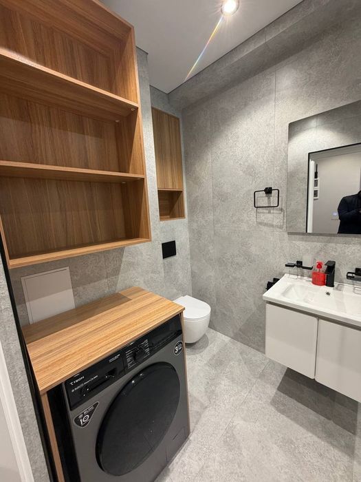 СРОЧНО!ПРОДАЁТСЯ 2/14/16 Мирабадский район
  ЖК " Mega Star House"
Ори