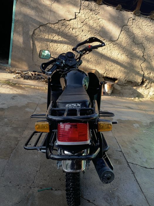 Suzuki GSX 200cc