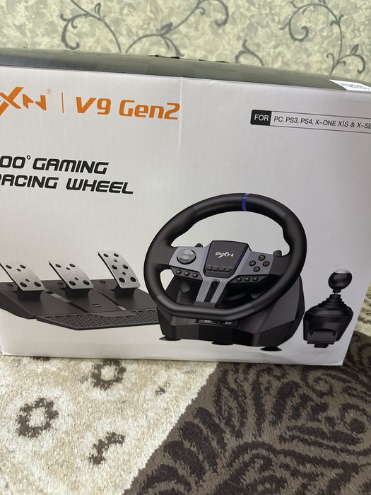 Гонки ,игровой руль