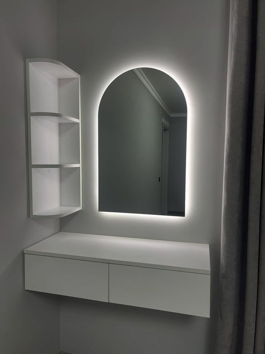 Зеркало с подсветкой