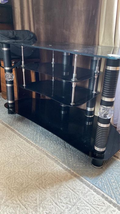 Срочно продам подставку под телевизор