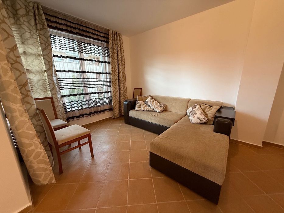 Продава се Тристаен апартамент в к.к. Слънчев бряг - 102 кв.м за 1069 €/кв.м - Снимка #3