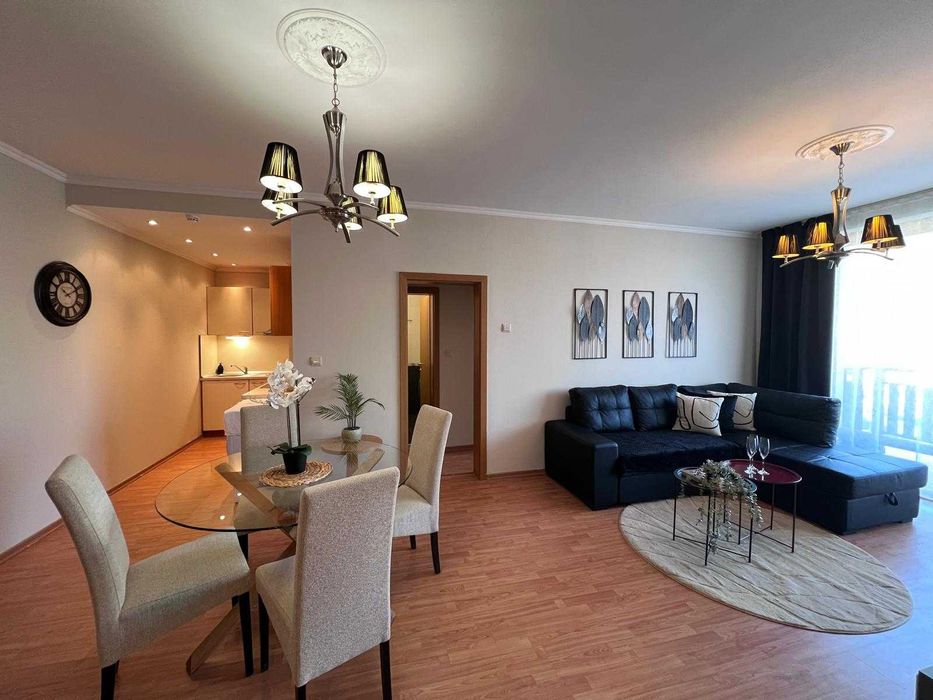 Продава се Тристаен апартамент в Свети Влас - 101 кв.м за 798 €/кв.м - Снимка #2