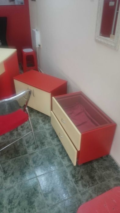 Обзавеждане за магазин.