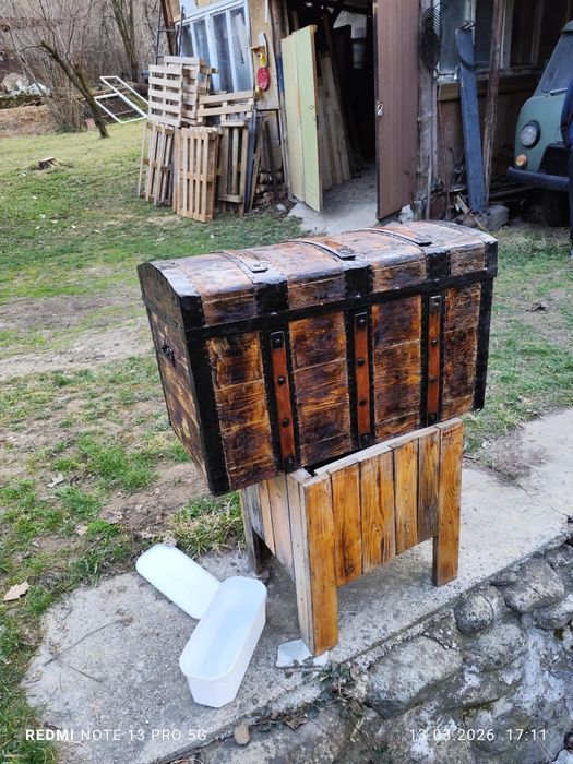 Стар сандък(реновиран)