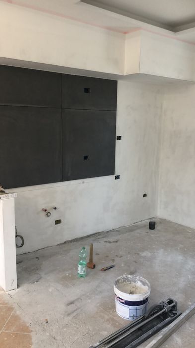 Executăm lucrări de renovare și amenajare interioară, de la intervenții punctuale până la renovări complete