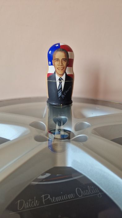 Матрьошки президентите на Щатите
R.Reagan
G.Bush
B.Clinton
G.W.Bush
B.