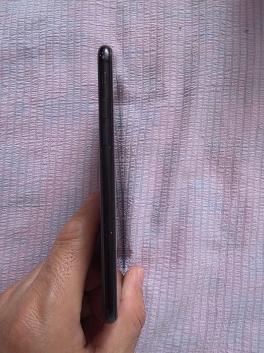 iPhone SE2  2020 года