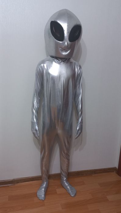 Костюм инопланитянина