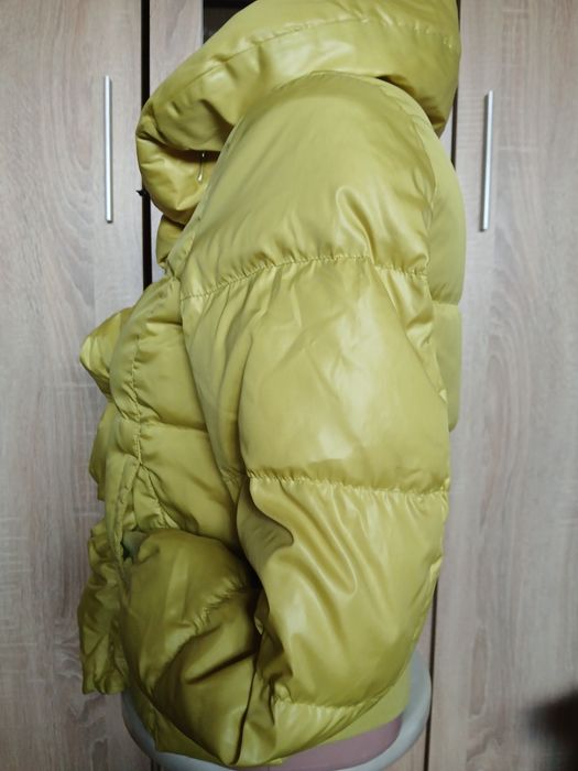 Дамски преходни якета