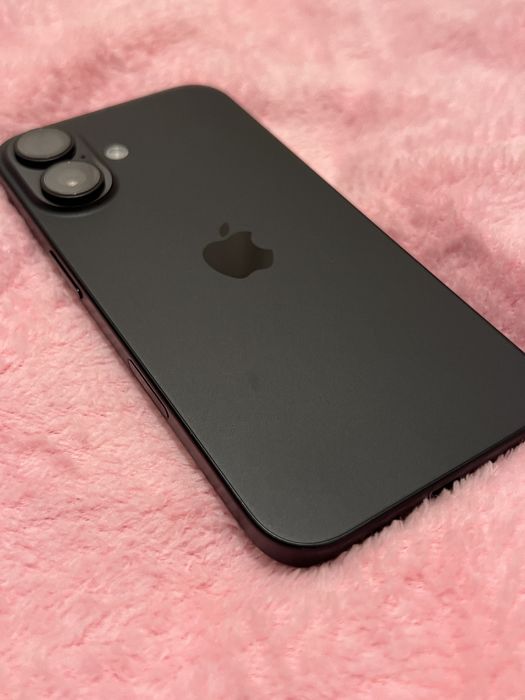 Iphone 16(128) Black