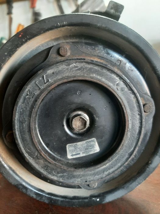 Компрессор кондиционера RX 300