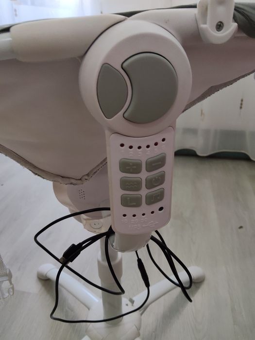 Vând leagăn bebeluși