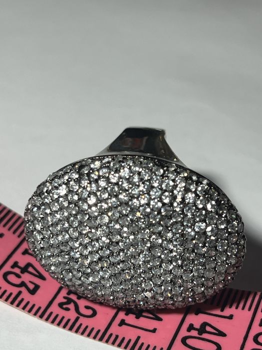 Inel de argint cu zirconii