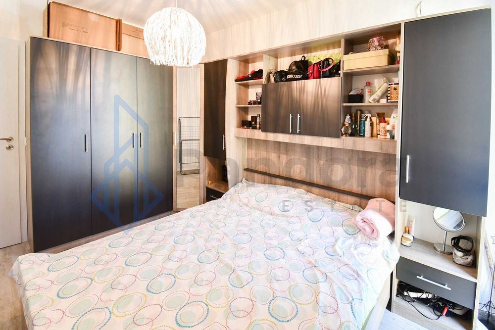 Двустаен, Надежда 2