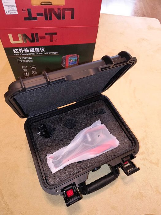 Термокамера UNI-T UTi320E Enhanced Thermal Camera 320x240IR Sensor