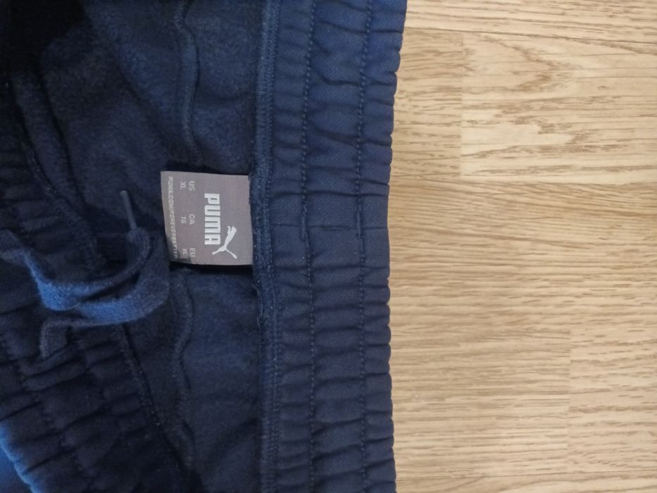 Pantaloni de trening Puma noi XL