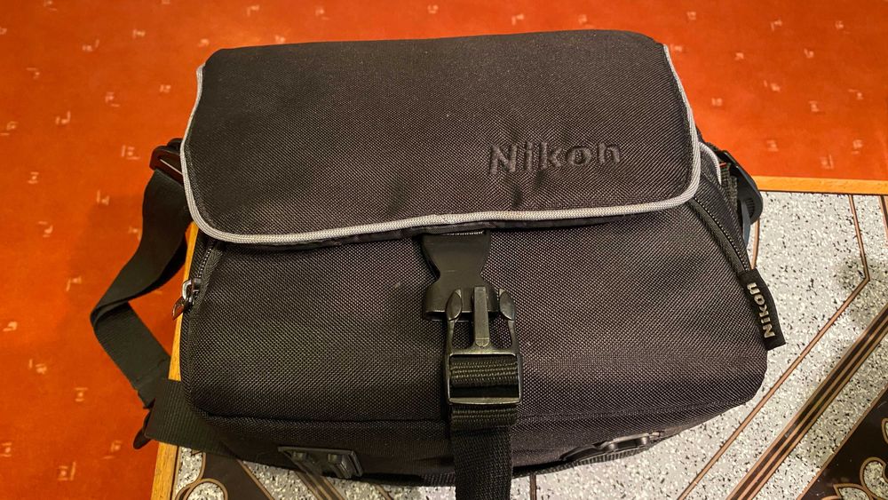 Camera foto NIKON D300 Kit complet