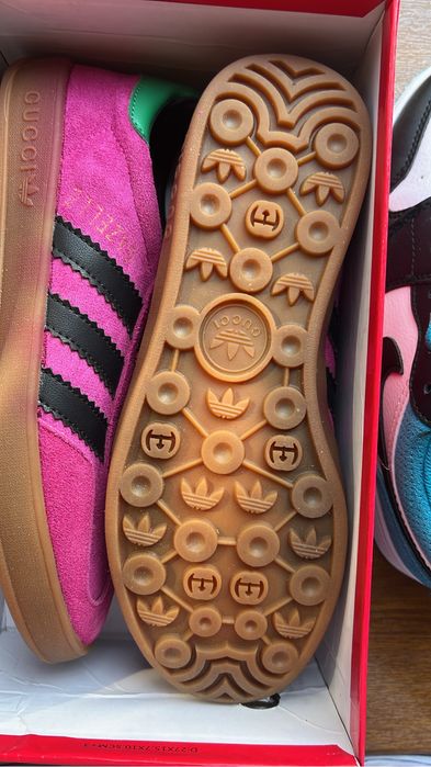 Кроссовки самбо комфортные