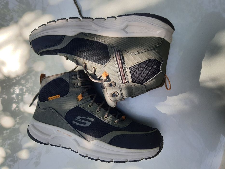Skechers Waterproof 44 transport gratuit