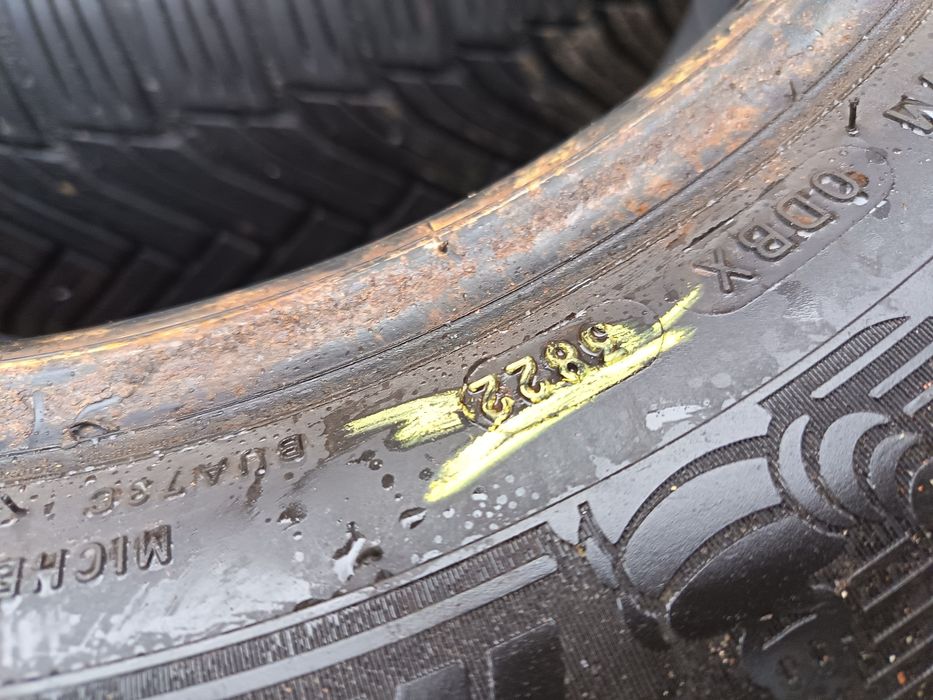 Anvelope MS iarna 215 55 16 Michelin 2022 5.2-6mm