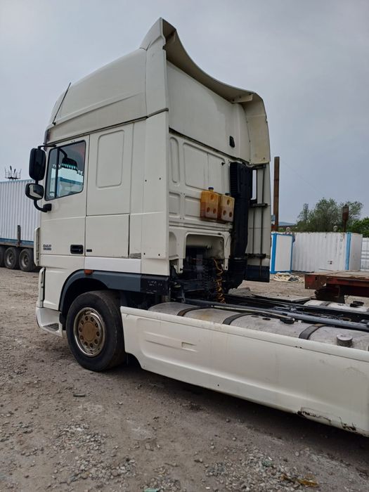 Тягач DAF 105 в хорошем состояний