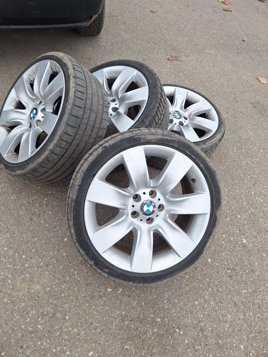 Vând jante bmw r19