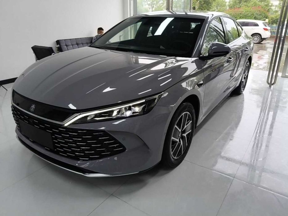BYD Qin L 2026 DM-i 128KM Leading Edition