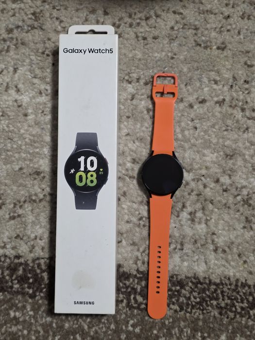Samsung Galaxy Watch 5 Fullbox – Funcționare Perfectă