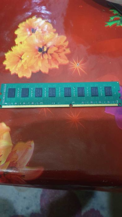 Продам память RAM DDR3 8Gb