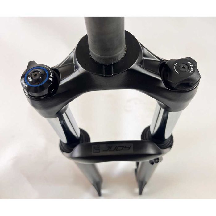 НОВИ Вилка RockShox 29 Judy TK 100 мм QR цола за колело велосипед