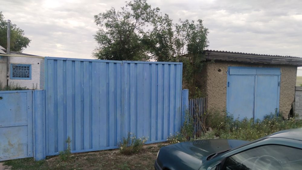 Уй сатылады. Продам дом