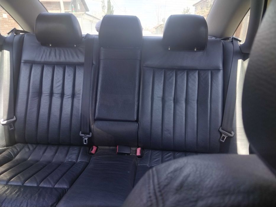 Ауди А6 1.8 /180 кс