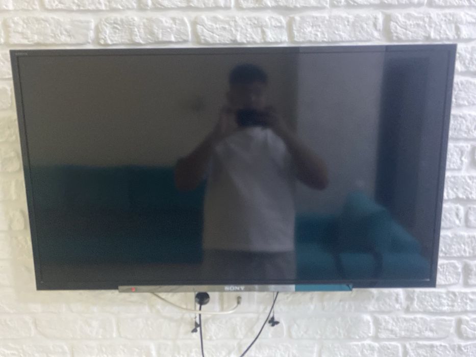 телевизор Sony 30000 тг торг есть