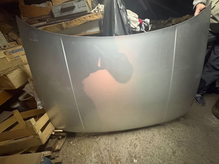 Преден капак голф 4