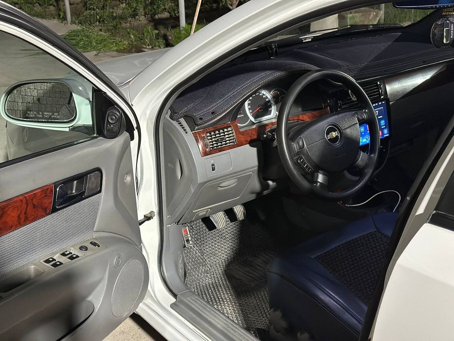 Lacetti 2poz 2012
