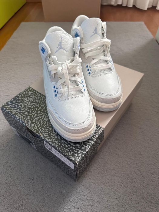 Adidasi originali Jordan 3 piele