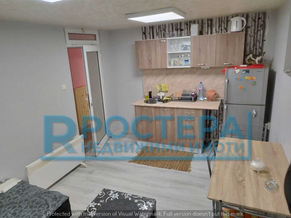 Помещение за Офис! Студио-Салон!