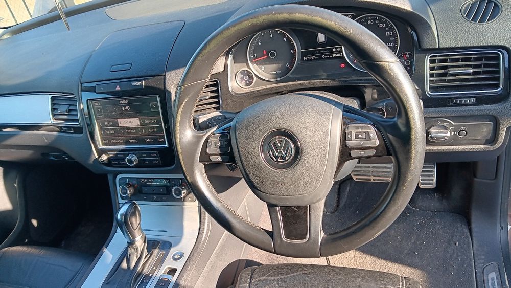 VW Touareg 3.0 V6 TDI,R-line,CRC motor,245 к.с. ,60 броя на части